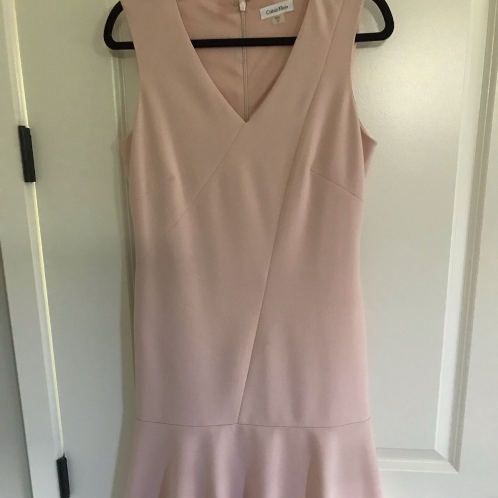 NEW, LADIES BLUSH COLOR KNEE LENGTH DRESS